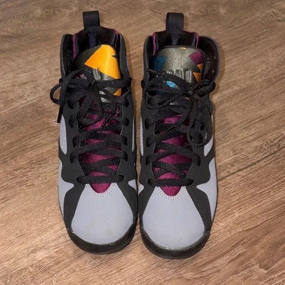 Jordan Kids Black and Gray Sneakers - Picture 2 of 6